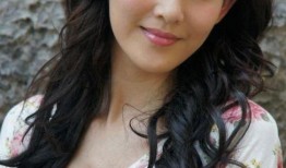 李彩桦妈妈爆料视频播放,揭秘明星家庭背后的故事